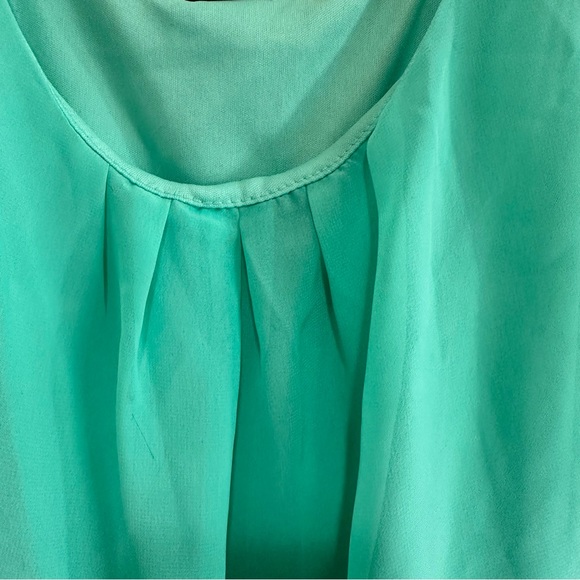 Sleeveless High Low Dress with Keyhole Back - Picture 7 of 8